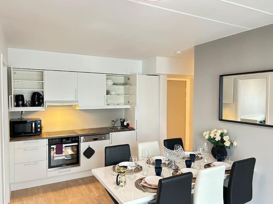 Cozy, Lux, 3Br, Super Central, Family Apt Осло Экстерьер фото